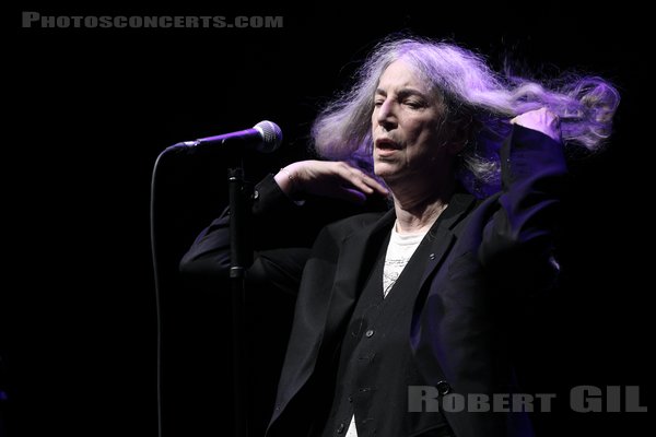 PATTI SMITH - 2021-10-08 - PARIS - Grand Rex - 